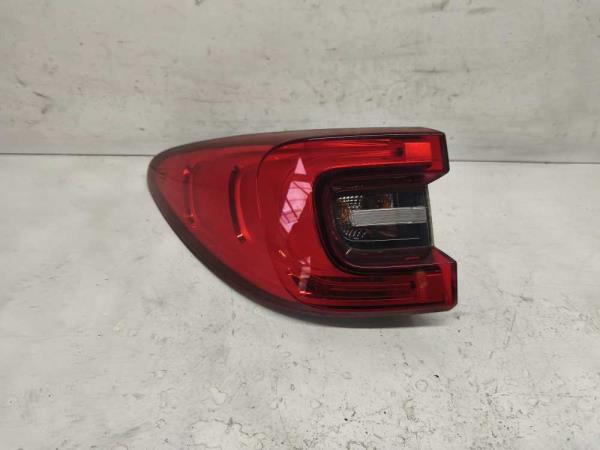 FEU ARRIERE GAUCHE RENAULT - Vue 1